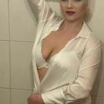 Rebeca, reife blonde Frau von 41 Jahren. Bild