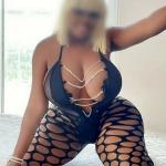 Naomi - Entdecke Busenerotik, Fußerotik & mehr. Bild