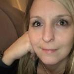 TOPANZEIGE - Carissa, die nette Frau von nebenan. Bild