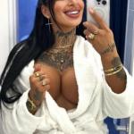 Iza 36, eine richtige geile Sexbombe. Angebote sie-sucht-ihn