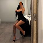 Kim, bildhübsche Frau von 22 Jahren. Bild